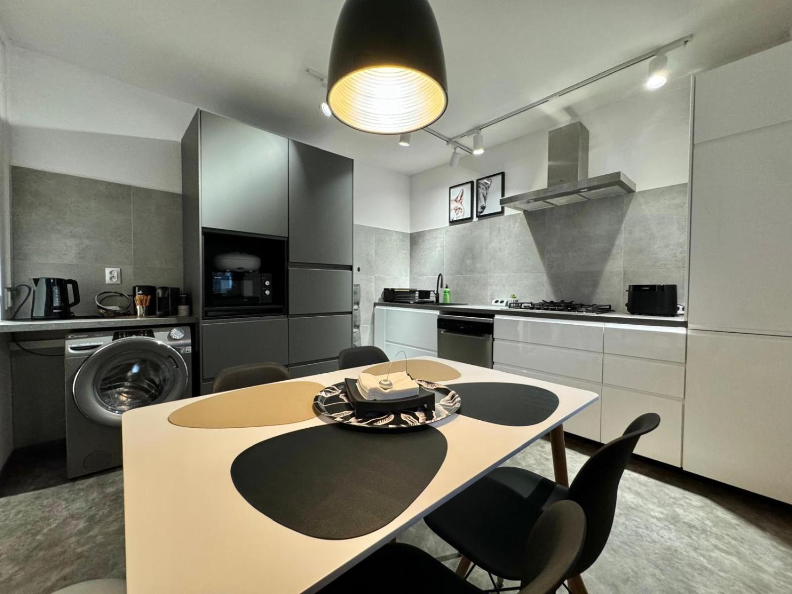 Apartament Na 102 - Z Widokiem Na Skocznie Narciarska, Serwis I Wypozyczalnia Nart Na Miejscu -20Procent Dla Gosci Szczyrk Exterior foto